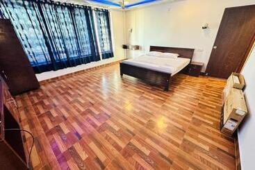 Отель Rose Lake View Resort