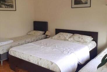 Пансион Guesthouse Gavrilović 28 A