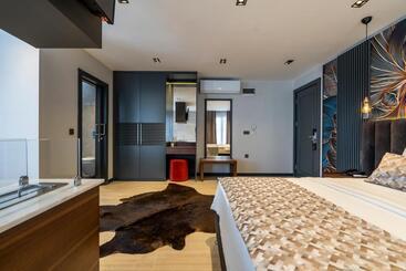 ホテル La Miel Suites