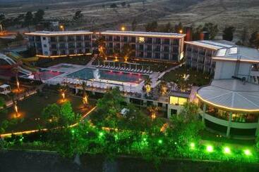 酒店 Toros Deluxe Resort