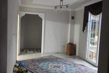 بنسيون Badalapart