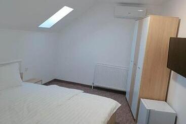 بنسيون Casa Venus