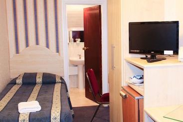 تختخواب و صبحانه Lampton Guest House