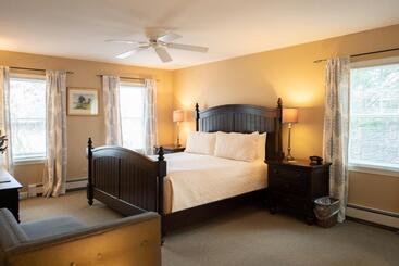 צימר Onesixtyfive, The Inn On Park Row