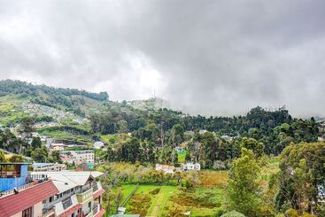 Fabhotel Abirami Grand Inn