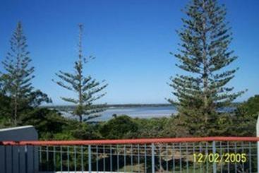 Отель Fairseas Apartments