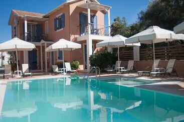 בית מלון כפרי Villa Theodora