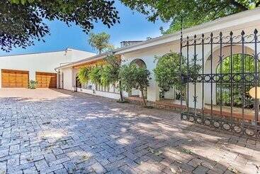 펜션 Bay Tree Guest House