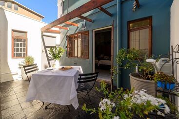 ペンション Leeuwenzee Guesthouse