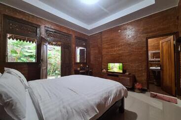 La Tavisa Hotel Borobudur