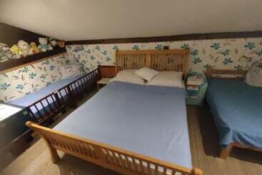 پانسیون Apartmani Fortunela