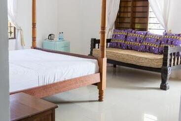 ペンション Takaungu Pool Villa