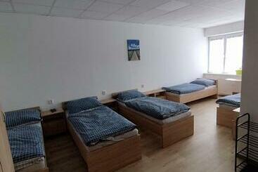 فندق صغير Ubytovňa Bytča