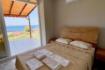 تختخواب و صبحانه Limonlu Bahçe Butik Otel