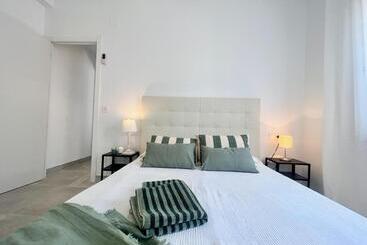 هتل آپارتمان Golden Coast Calafell