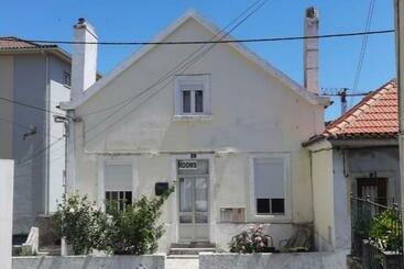 هاستل Stay In Sintra