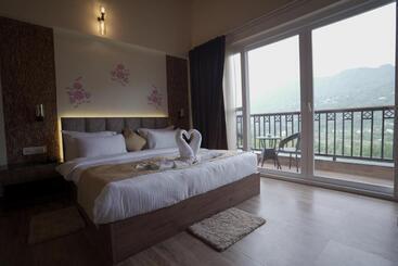 Nivedan Hotel And Resort