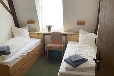 Nringrooms Hostel Adenau