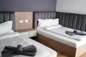 ペンション La Roby Si Niko