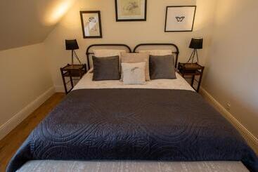 פנסיון Guestroom Saint Ay, 3 Pièces, 6 Personnes   Fr 1 590 330