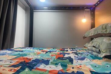 هتل کپسول Start House Capsule 5 Min Walk To The Airport