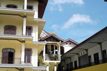 Отель Oyo 92696 Bahagia Homestay Syariah