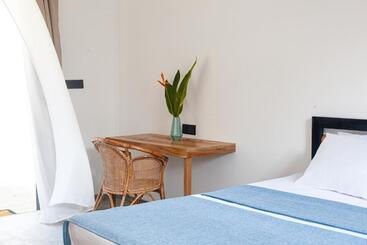 فندق صغير The Well