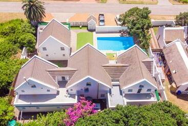 ペンション Adrift Guesthouse St Francis Bay