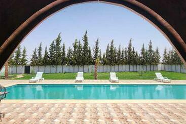 Общежитие Auberge Dar Laazouzi