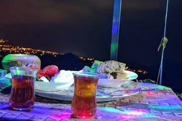 מלון דירות Boşoda