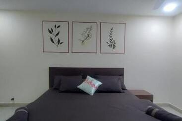 فندق Opulence Resort Awas Alibaug