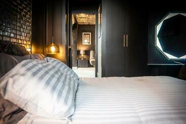 מלון דירות The Sea Lounge Accomodation