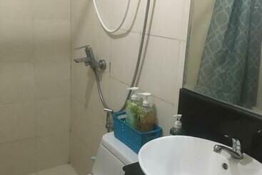 הוסטל Amraproperty Penthause Near At Venice Mall