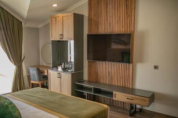 The Green Oasis Otel Spa