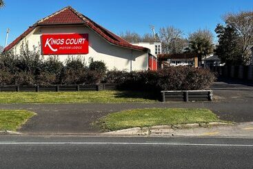モーテル Kings Court Motor Lodge