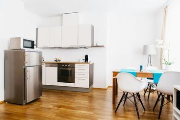 Home Sweet Apartments | Contactless Check In