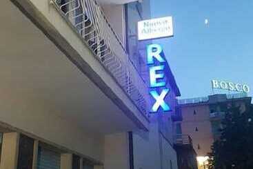 فندق Nuovo Albergo Rex