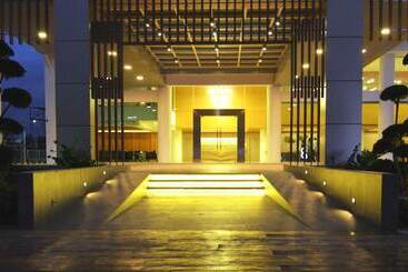 בית מלון כפרי V8