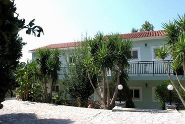 Stefanos Studios