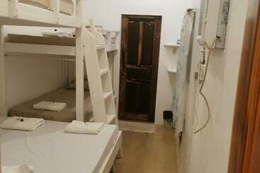 هاستل Mera S Garden