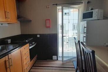 פנסיון Guesthouse, Ap Veríssimo