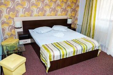 Pensiunea Ianis Moieciu