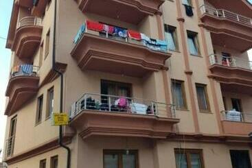 پانسیون River Side Guest House