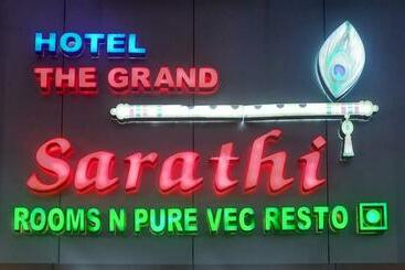 فندق The Grand Sarathi