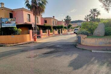 ベッドアンドブレックファースト Acquachiara Rooms