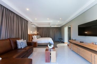 Africanos Country Estate