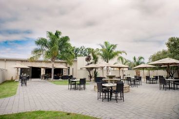 Africanos Country Estate