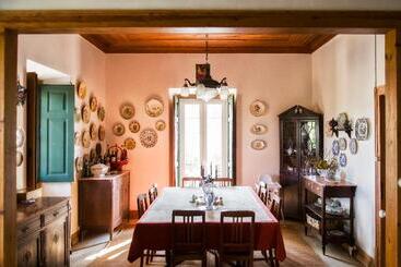 مبيت وإفطار Casa Das Rendufas