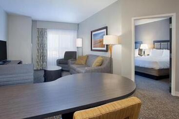 فندق Candlewood Suites Kearney, An Ihg