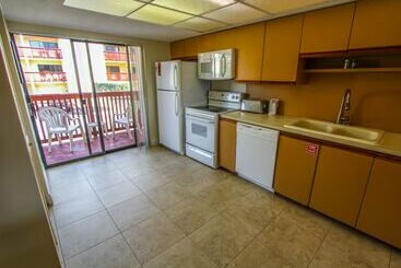 Отель Florida Bay Club